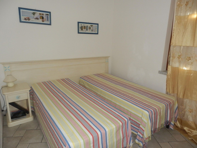 Bedroom 2, Apartment for 6 People, Cannigione, Olbia-Tempio