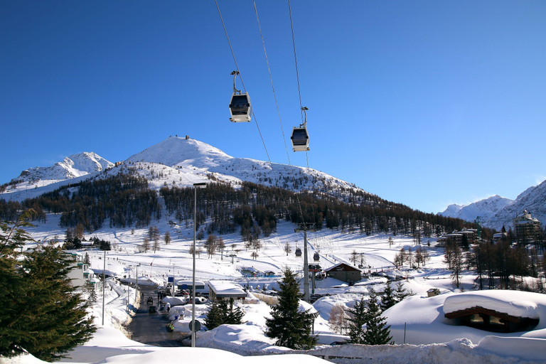 Room 5, Grange Hike Ski - 42D Sestriere, Torino