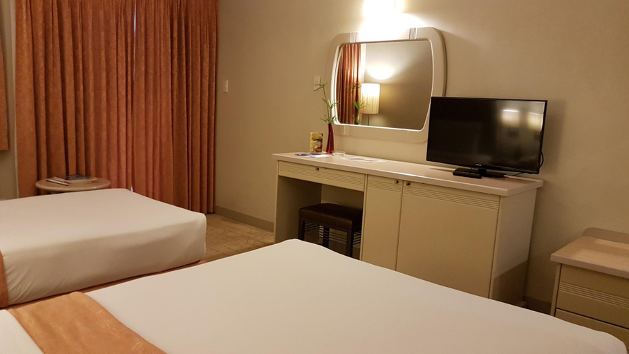 Bedroom 23