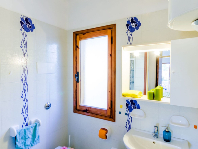 Bathroom 2, Residence Villaggio Sole B Clima, Bibione, Venezia