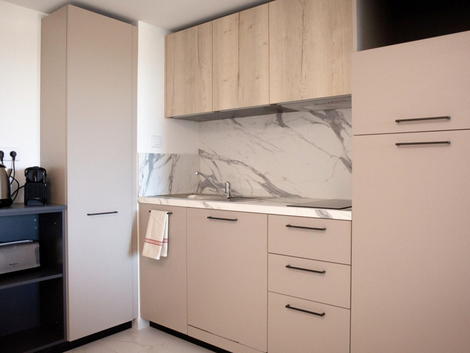 Private kitchen, View of Golf Course, Horizon Golf, St. Cyprien, Pyrénées-Orientales