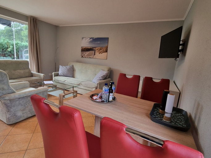 Living area 5, Reihenhaus mit Terrasse am Gross Labenzer See, Nordwestmecklenburg