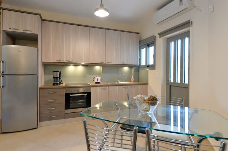 Room 3, Avia Blue Maisonette - Steps From the Sea, Peloponnese