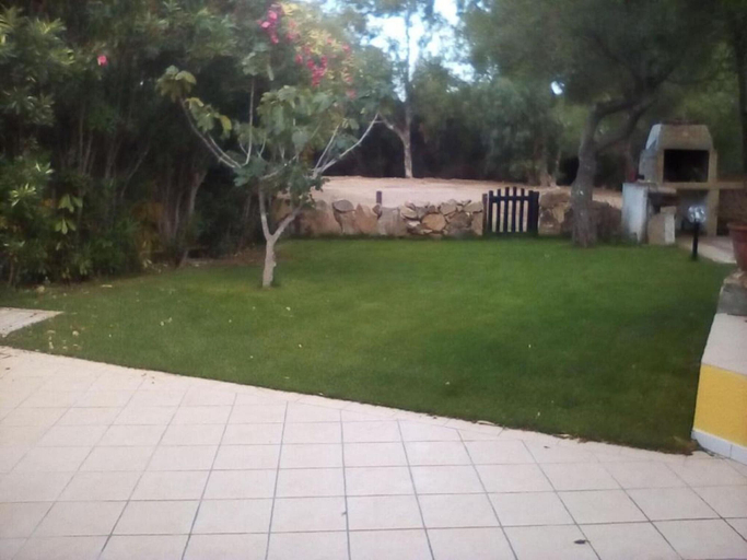 Others 4, Apartment in Sardinia Near Surf Paradise, Olbia-Tempio
