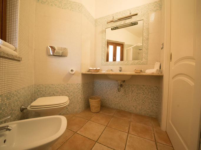Bathroom 4, Villa on Costa Rei Near Sandy Beach, Cagliari