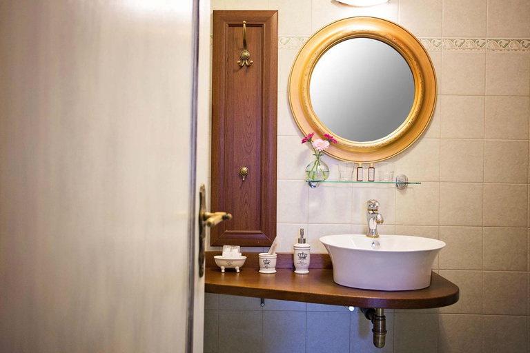Bathroom 2, Antonio Old Town Residence, Prešov