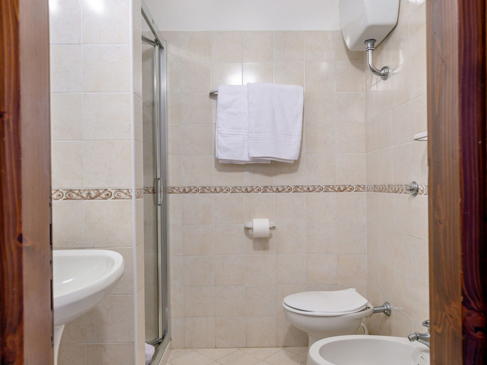 Bathroom, Residence Baia Verde, Valledoria, Sassari