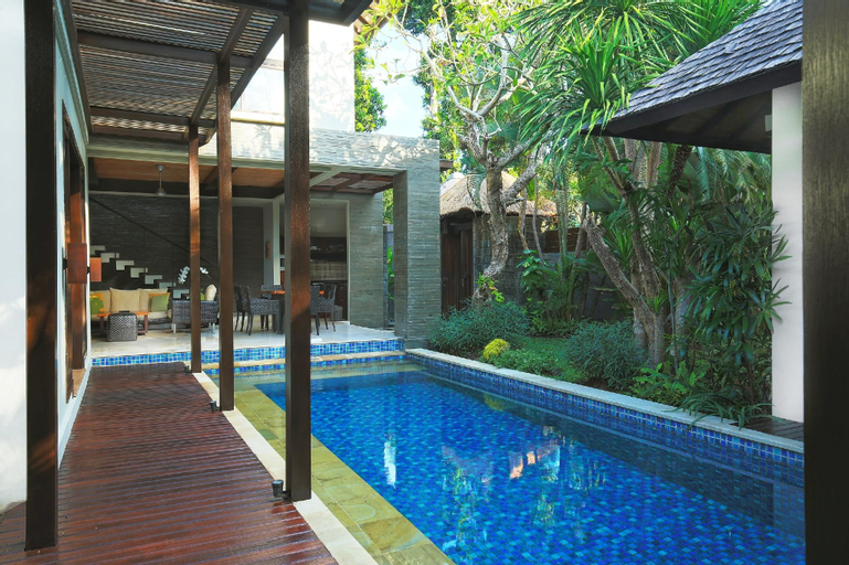 Swimming Pool 17