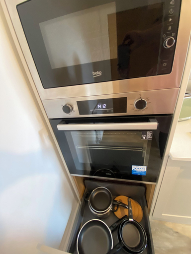 Others 5, Bright & Spacious, Central for Airport and Glasgow, Renfrewshire