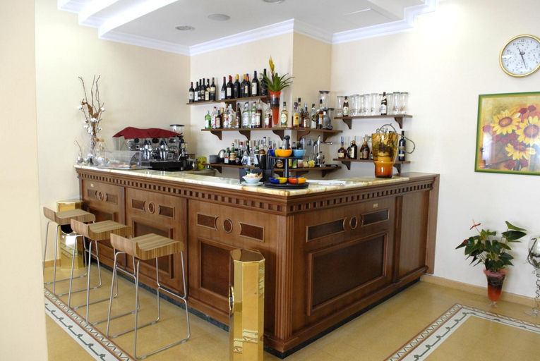 Food & Drinks, Hotel Paradiso Delle Madonie, Palermo