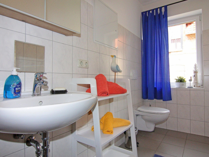 Bathroom 4, Ferienwohnung Achtern de Heeg in Ueckermunde, Vorpommern-Greifswald