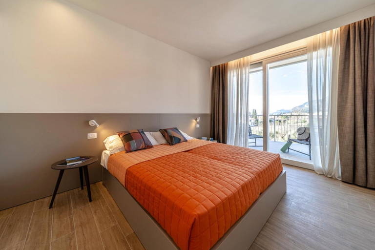 Bedroom 2, Residence Olivo, Garda, Verona