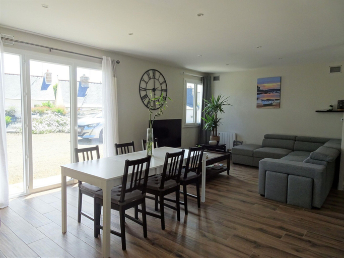 Dining 3, Comfortable Bungalow, Pink Granite Coast, Côtes-d'Armor