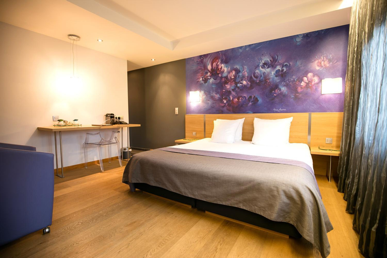 Bedroom 2, Hotel-Restaurant L'Auberge, Liège