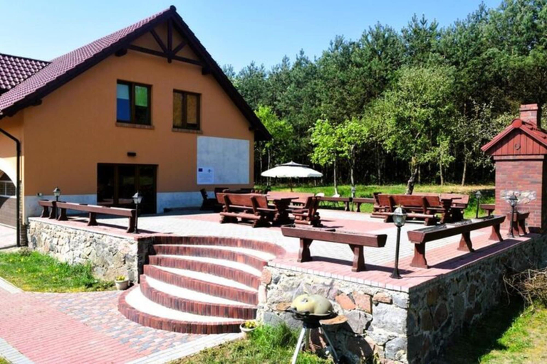 Dining 5, Large Holiday Home for Nature Lovers, Wałcz