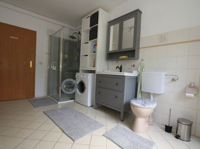 Bathroom 5, Ferienhaus in Petersdorf mit Schonem Garten, Mecklenburgische Seenplatte