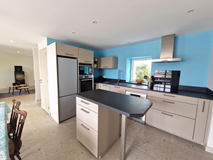 Private kitchen, House in Terenez With Stunning Harbour Views, Finistère