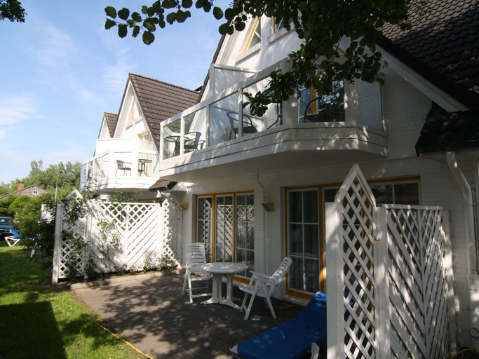 Exterior 3, Ferienwohnung mit Terrasse in St. Peter-ording, Nordfriesland
