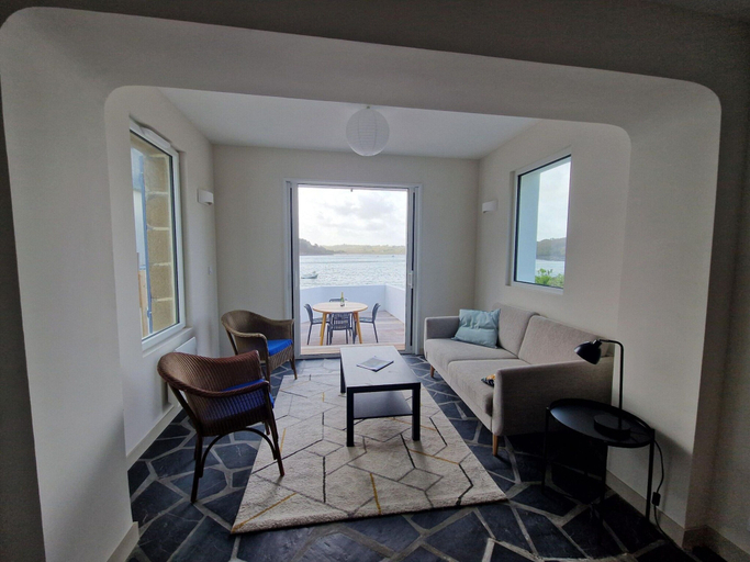 Living room, Holiday Home in Plougasnou With Sea Views, Finistère