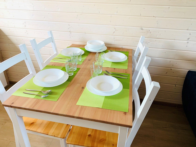 Dining 4, Comfortable Holiday Homes, Close to the Beach, Koszalin
