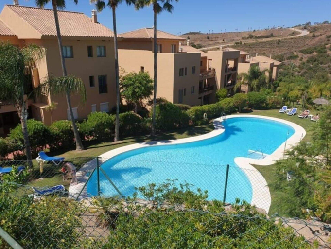 Pool, 2 Bed Flat-sleeps4-pets-pool-parking-golfclub, Málaga