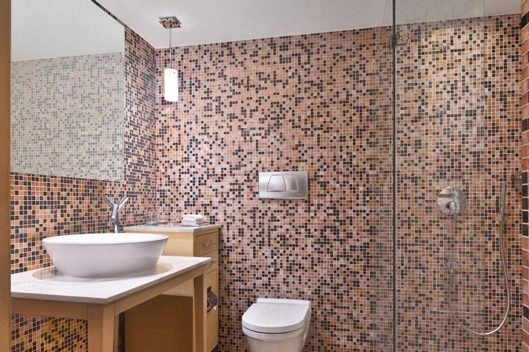 Bathroom 5