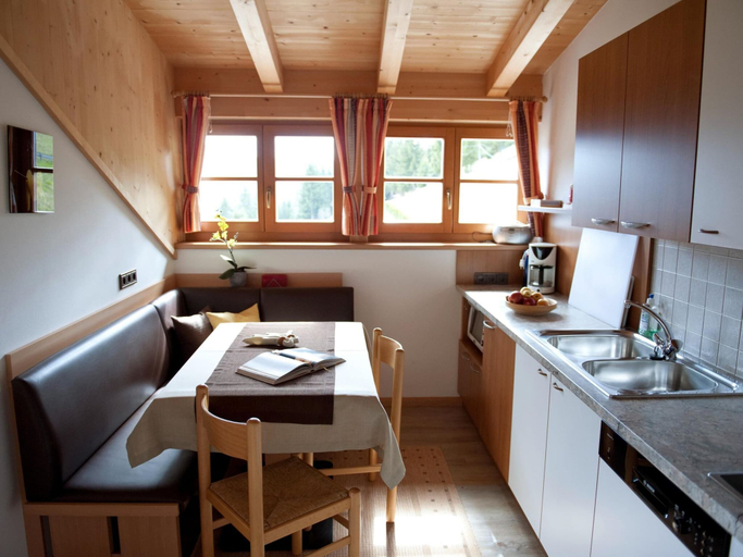 Others 5, Chalet in Funes Valley with Dolomites Views, Bolzano
