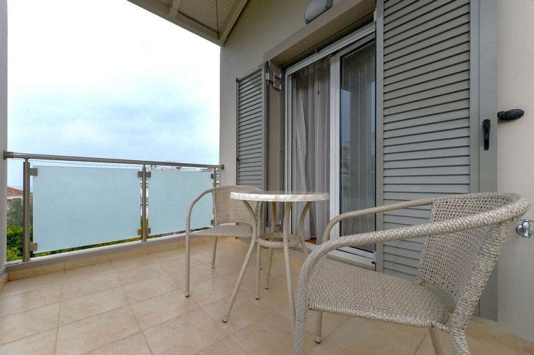 Room 2, Avia Blue Maisonette - Steps From the Sea, Peloponnese