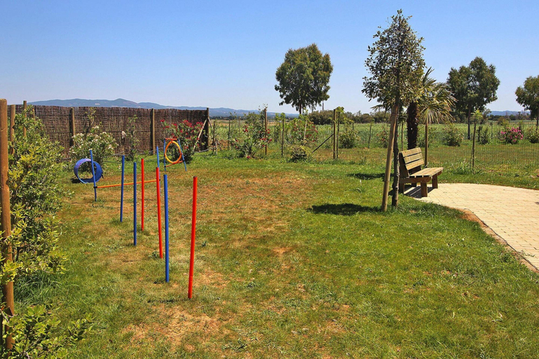 Others 4, Apartment in Tuscany Near Beaches & Nature, Livorno