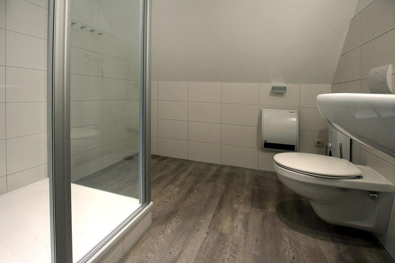 Bathroom 2, Ferienwohnung am Krakower See, Krakow am See, Rostock