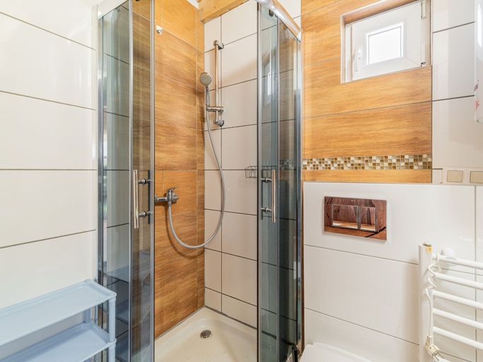 Bathroom 4, Holiday Homes With Pool, Close to the Beach, Kołobrzeg