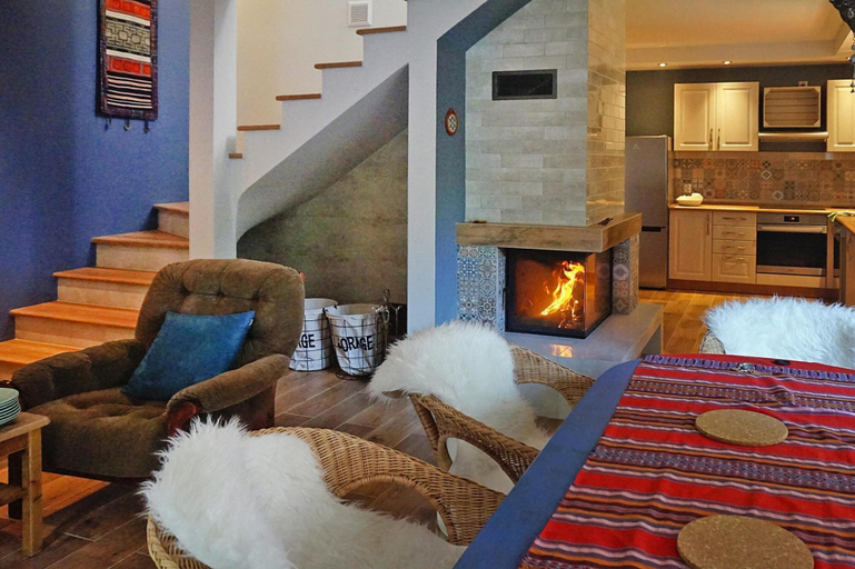 Living area 4, Comfortable Holiday Home With Garden, 3 Bedrooms, Wejherowo