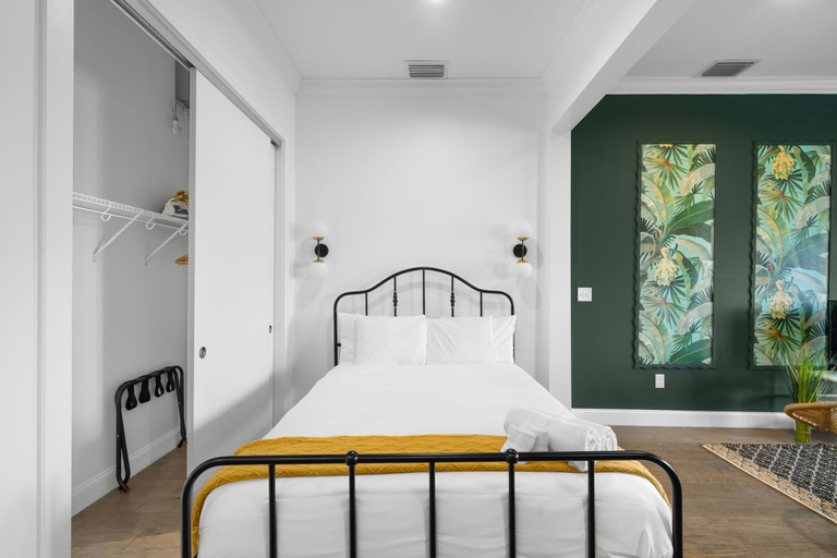Room 2, NEW Rumba Roost Upscale Ybor Studio On 7th Ave, Hillsborough