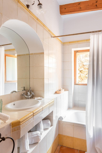 Bathroom 4, Son Borguny , Baleares