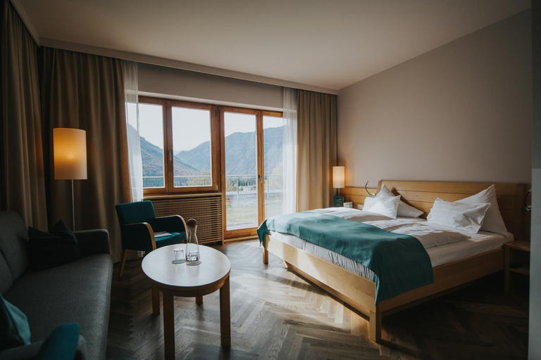 Bedroom 3, G'sund & Natur Hotel Die Wasnerin - Adults Only, Liezen