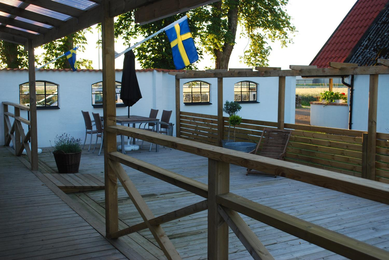 Others 3, Bed and Breakfast 33, Ängelholm