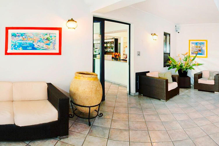 Living area 4, Holiday Flat in Pretty Residence With Communal Pool in Pietra Ligure, Savona