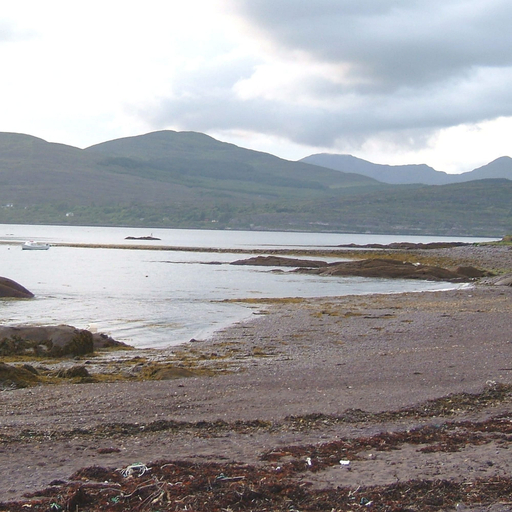 Room 5, 3 Bedroom Home 15 Mins Drive From Kenmare Town