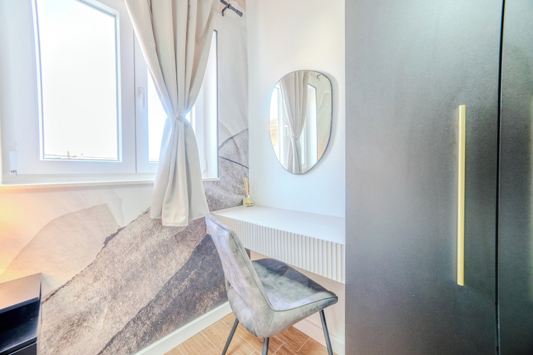 Others 5, Luxury apt Near Beach w big Terrace and sea View, Kaštela