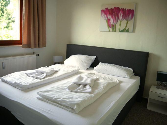 Bedroom 3, Ferienwohnung in der Nahe vom Hexentanzplatz, Harz