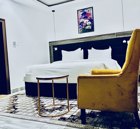 Bedroom 2, Grand Palmac Hotel, Bwari