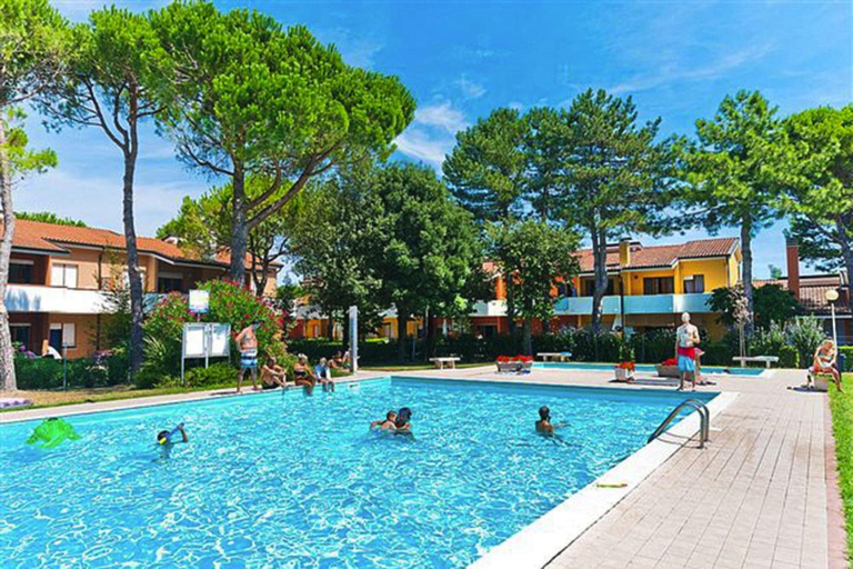 Pool 4, Villas Nautilus in Bibione With Pool, Venezia