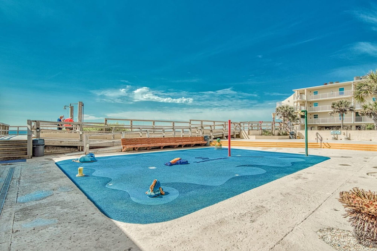 Children's play area - outdoor, The Scallop by Brightwild Beachfront Condo, Okaloosa