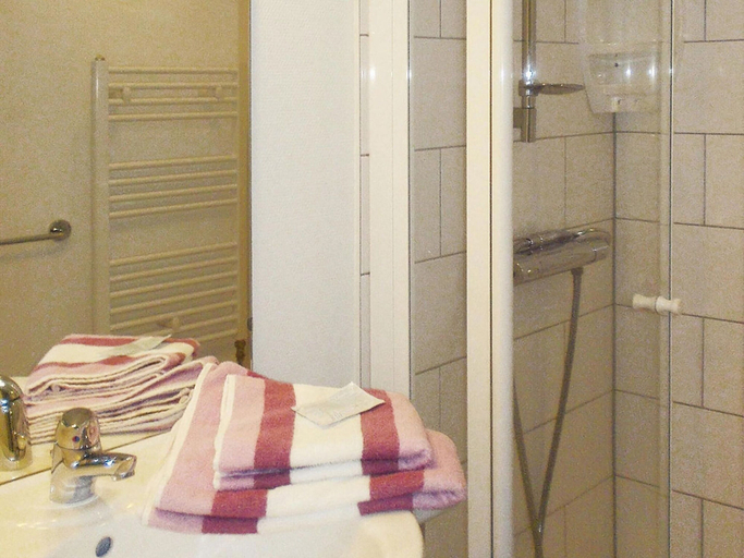 Bathroom, Res. Les Fontaines des Vosges, Saales, 3 Room apt, Bas-Rhin