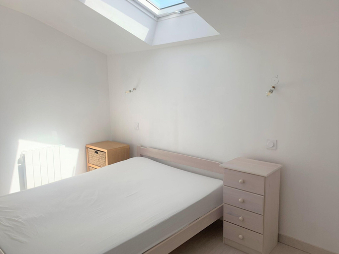 Bedroom 3, House on Rhuys Peninsula Near Sandy Beach, Morbihan