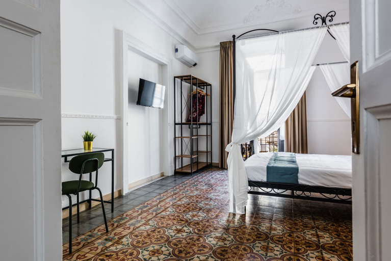 Bedroom 2, Catania Historical Escape by Wonderful Italy, Catania