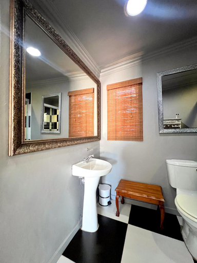 Bathroom 3, Terebinte Bed and Breakfast, eThekwini