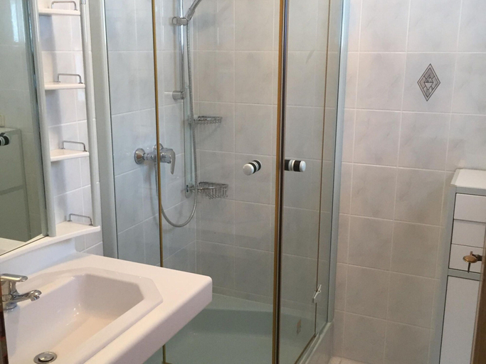 Bathroom 4, Charming Holiday Home in Gosau, Gmunden