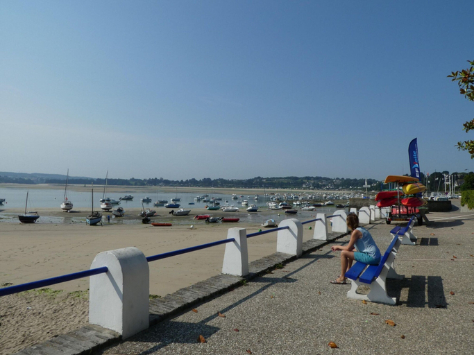 View from property 4, Studio With Terrace and Superb sea View, Finistère