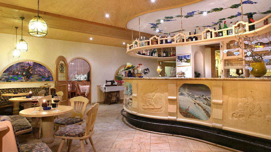 Food & Drinks 4, Hotel Des Alpes, Bolzano